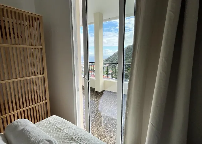 Ribeira Roots * Σάντα Κρουζ